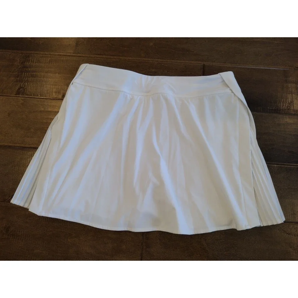 LULULEMON Women's EEUC Side Peek Pleat white HR High Rise Skirt Skort - 8